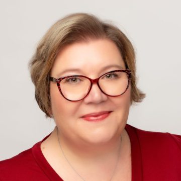 Pam, Center Director at City Impact Campus for Sunrise Children’s Foundation, dedicated to fostering early education and family-centered programs.